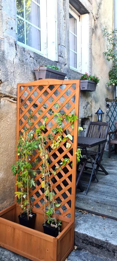 Le Petit Cocon De Chateau Chalon 外观 照片